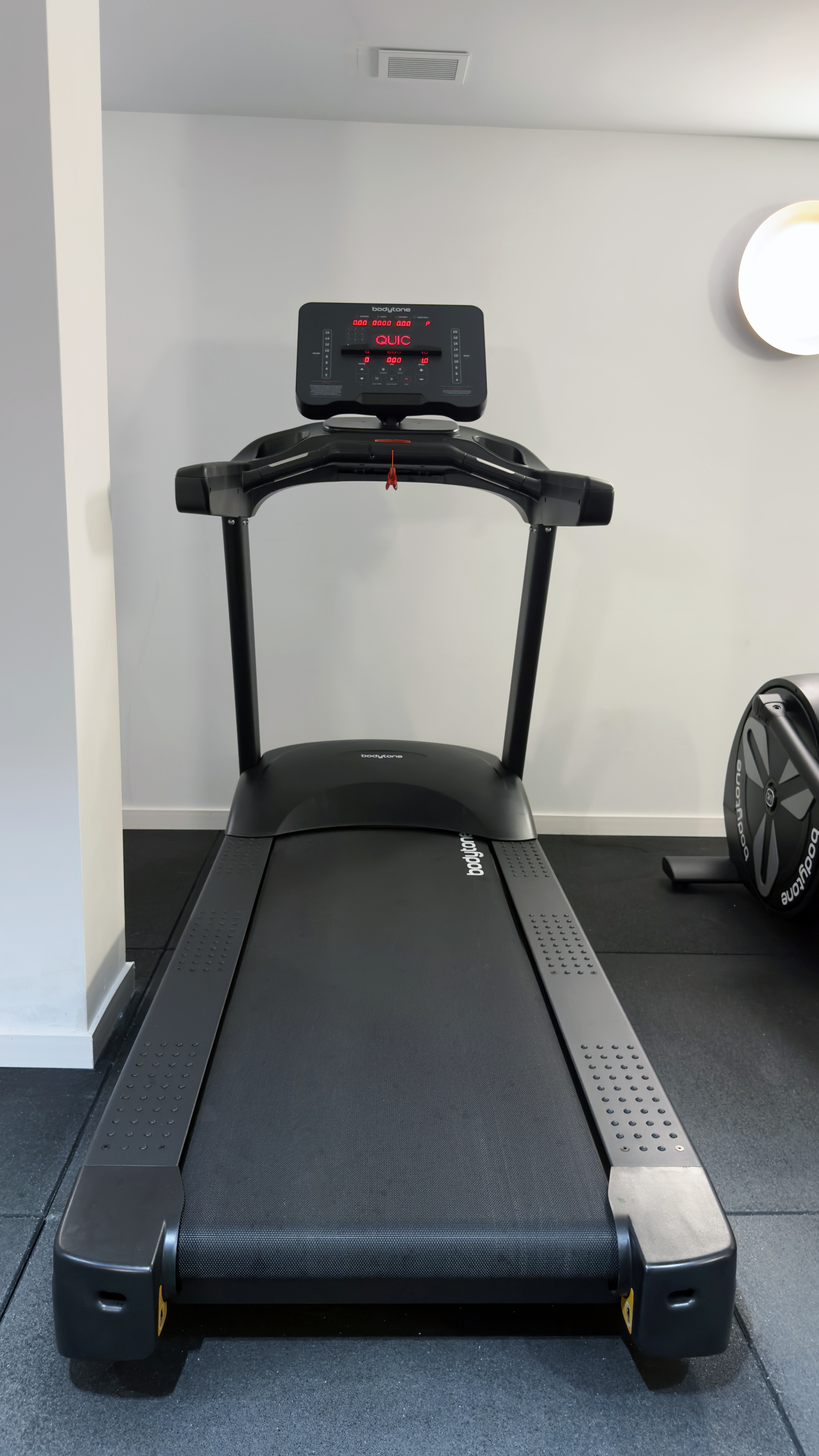 003_alta_gandiabeach Gimnasio.jpg